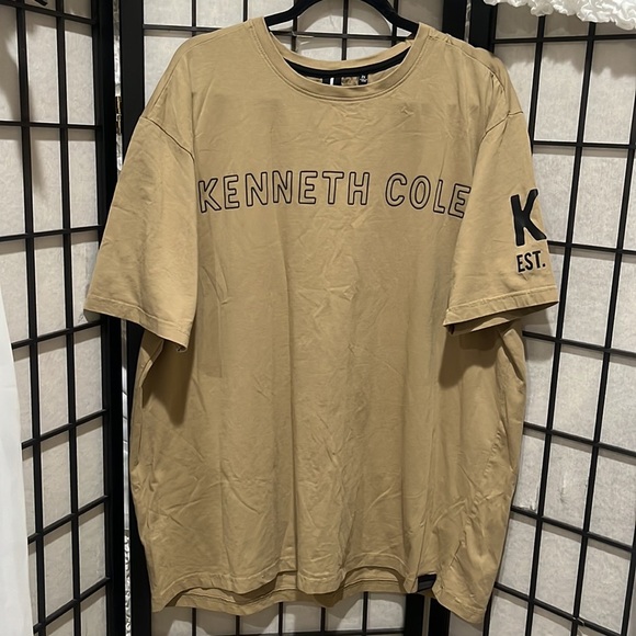 KENNETH COLE KHAKI STRETCH T—SHIRT SHORT SLEEVE CREW NECK SIZE 2X - Picture 4 of 10